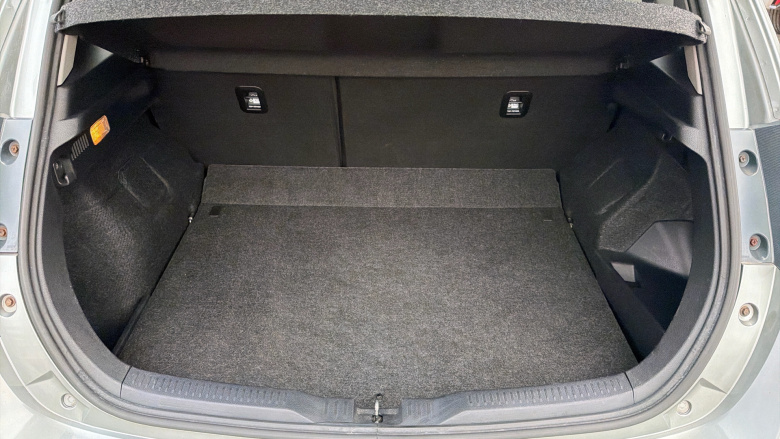 Toyota Auris 1.8 Hybrid GB25 5dr CVT Hybrid Hatchback